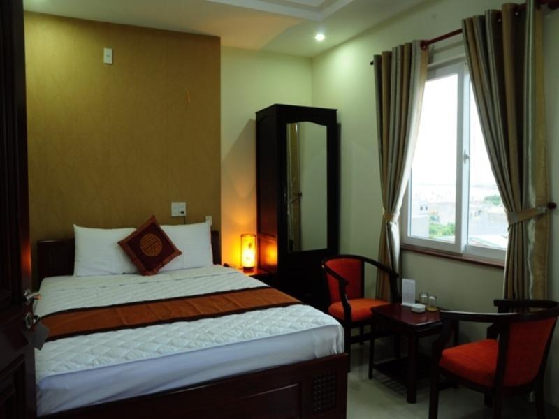Canh Buom Hotel Da Nang Exterior photo